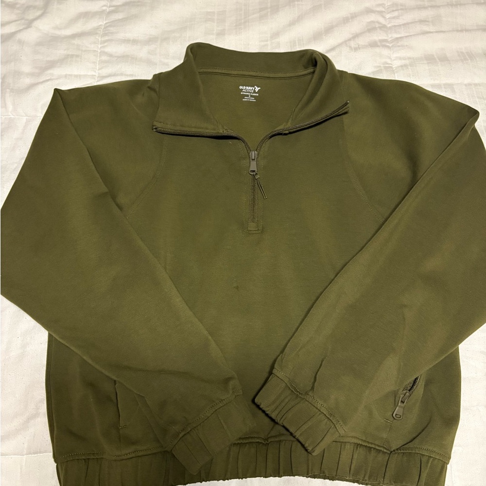 Old Navy Women’s Active Dynamic Fleece in Olive